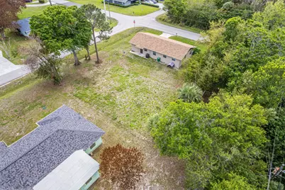 3804 Avenue M, Fort Pierce, FL 34947 - Photo 2