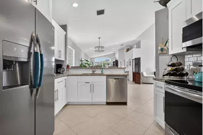 9707 Cherry Blossom Court, Boynton Beach, FL 33437 - Photo 14