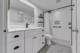 100 Waterway Dr S, Lantana, FL 33462 - Photo 8