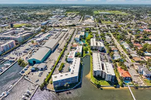 100 Waterway Dr S, Lantana, FL 33462 - Photo 18