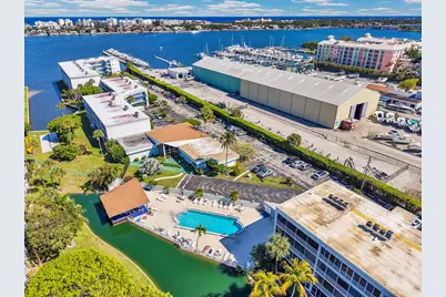 100 Waterway Drive S #109, Lantana, FL 33462 - Photo 48