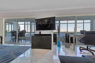 100 Waterway Dr S, Lantana, FL 33462 - Photo 12