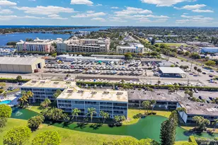 100 Waterway Dr S, Lantana, FL 33462 - Photo 24