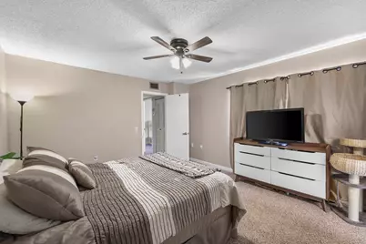 31 Clinton Court #B, Royal Palm Beach, FL 33411 - Photo 20