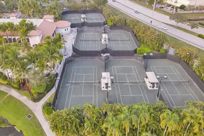 7207 Le Chalet Boulevard, Boynton Beach, FL 33472 - Photo 30