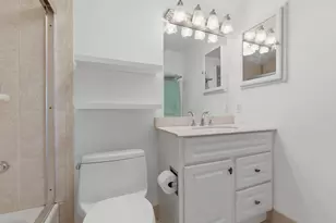 480 Horizons W, Boynton Beach, FL 33435 - Photo 18