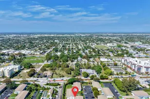480 Horizons W, Boynton Beach, FL 33435 - Photo 38