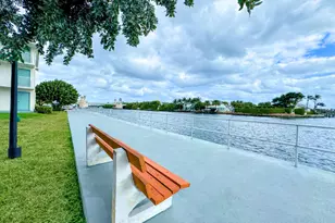 480 Horizons W, Boynton Beach, FL 33435 - Photo 32