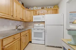 480 Horizon W, Boynton Beach, FL 33435 - Photo 12