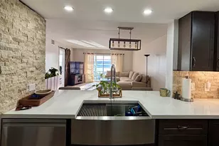 1501 SW 134th Way, Pembroke Pines, FL 33027 - Photo 4