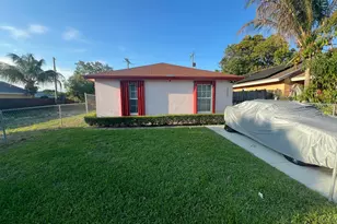 1037 17th St, West Palm Beach, FL 33407 - Photo 2