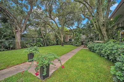 2324 Van Buren Street #204, Hollywood, FL 33020 - Photo 24