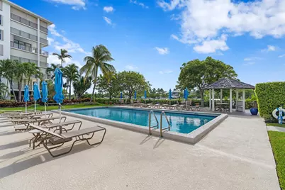 3545 S Ocean Boulevard #405, South Palm Beach, FL 33480 - Photo 2