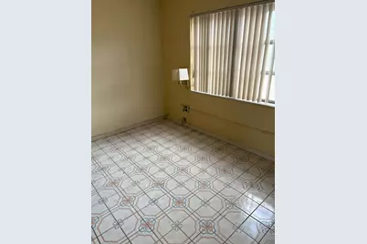 1538 NW 15th Avenue, Miami, FL 33125 - Photo 14