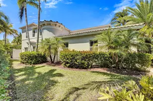 818 Spinnaker Dr E, Hollywood, FL 33019 - Photo 48