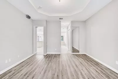 818 Spinnaker Drive E, Hollywood, FL 33019 - Photo 18