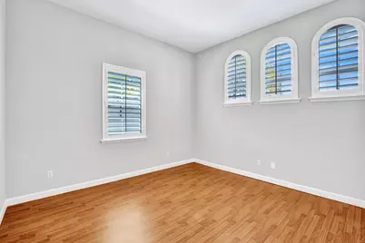 818 Spinnaker Drive E, Hollywood, FL 33019 - Photo 40