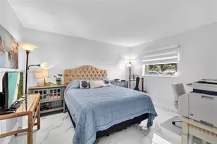 205 SE 11th Terrace, Dania Beach, FL 33004 - Photo 12