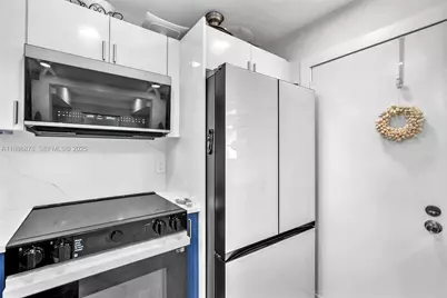 205 SE 11th Terrace #101, Dania Beach, FL 33004 - Photo 6