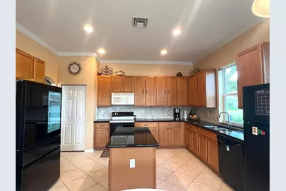 4552 N San Andros, West Palm Beach, FL 33411 - Photo 10