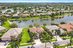 9531 Lantern Bay Cir, West Palm Beach, FL 33411 - Photo 2