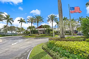 9531 Lantern Bay Cir, West Palm Beach, FL 33411 - Photo 22