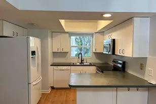 6826 SW Chase Ct, Stuart, FL 34997 - Photo 4