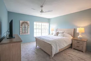 250 NE 20th St, Boca Raton, FL 33431 - Photo 8