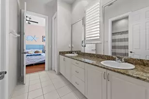 10376 Trianon Pl, Wellington, FL 33449 - Photo 36