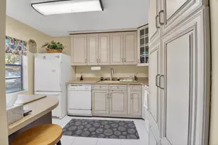 21656 Juego Cir, Boca Raton, FL 33433 - Photo 14