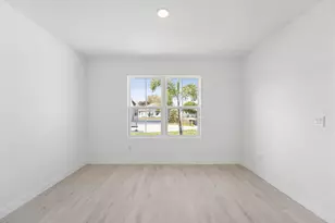 434 SW Narco Ct, Port Saint Lucie, FL 34953 - Photo 4