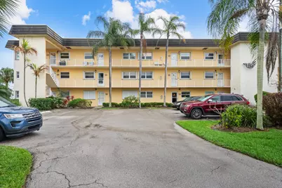 1351 Bayshore Drive #304, Fort Pierce, FL 34949 - Photo 1