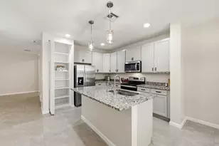 340 NW 33rd Ln, Pompano Beach, FL 33069 - Photo 10