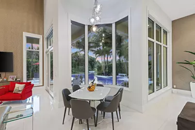 10110 Sweet Bay Street, Plantation, FL 33324 - Photo 8