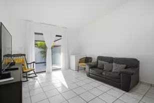 5465 W 27th Ln, Hialeah, FL 33016 - Photo 12