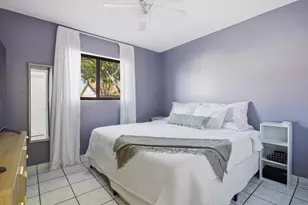 5465 W 27th Ln, Hialeah, FL 33016 - Photo 16