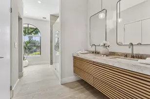 48 Harbour Dr N, Boynton Beach, FL 33435 - Photo 10