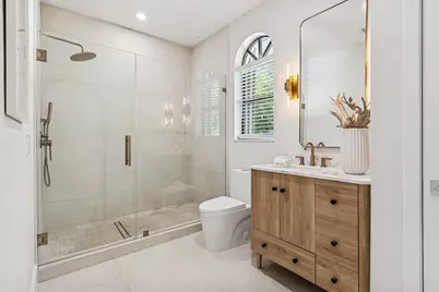 48 Harbour Drive N, Boynton Beach, FL 33435 - Photo 14