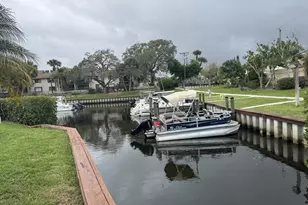 1310 NE 14th Ct, Jensen Beach, FL 34957 - Photo 22