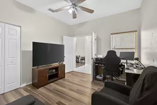 8600 Pine Cay, West Palm Beach, FL 33411 - Photo 10