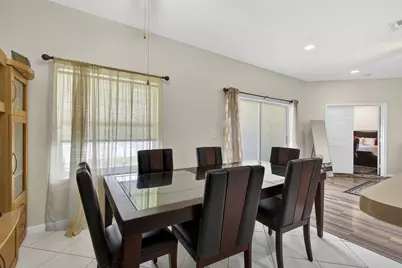 8600 Pine Cay, West Palm Beach, FL 33411 - Photo 16