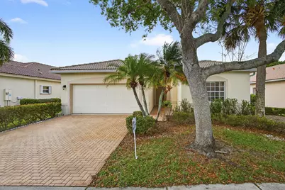 8600 Pine Cay, West Palm Beach, FL 33411 - Photo 2