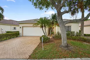 8600 Pine Cay, West Palm Beach, FL 33411 - Photo 2