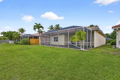 8600 Pine Cay, West Palm Beach, FL 33411 - Photo 52