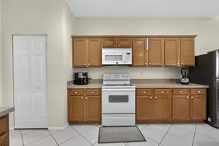 8600 Pine Cay, West Palm Beach, FL 33411 - Photo 22