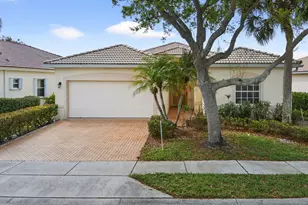 8600 Pine Cay, West Palm Beach, FL 33411 - Photo 54