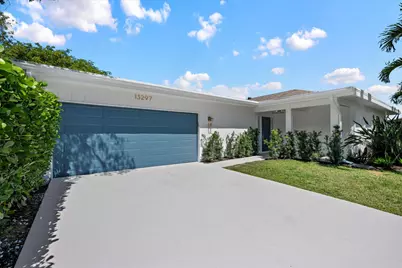 13297 Garth Court, Palm Beach Gardens, FL 33418 - Photo 4