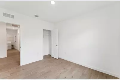 1782 SW Bayshore Boulevard, Port Saint Lucie, FL 34984 - Photo 16