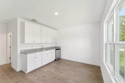 1782 SW Bayshore Boulevard, Port Saint Lucie, FL 34984 - Photo 10