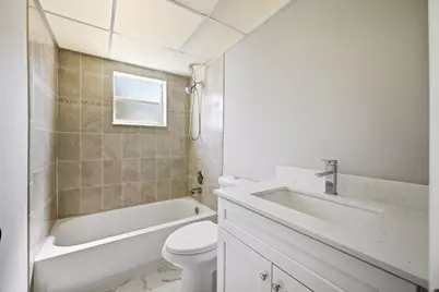 422 Burgundy I, Delray Beach, FL 33484 - Photo 18